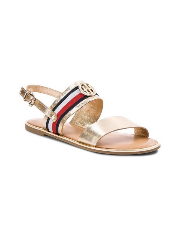 tommy hilfiger chappals